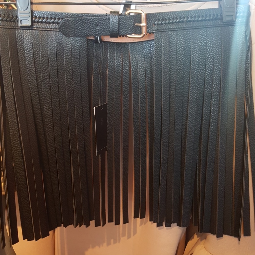Fringe Belt - Picture 1 of 2